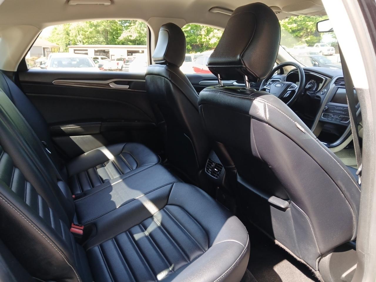 Ford Fusion SEL 2020