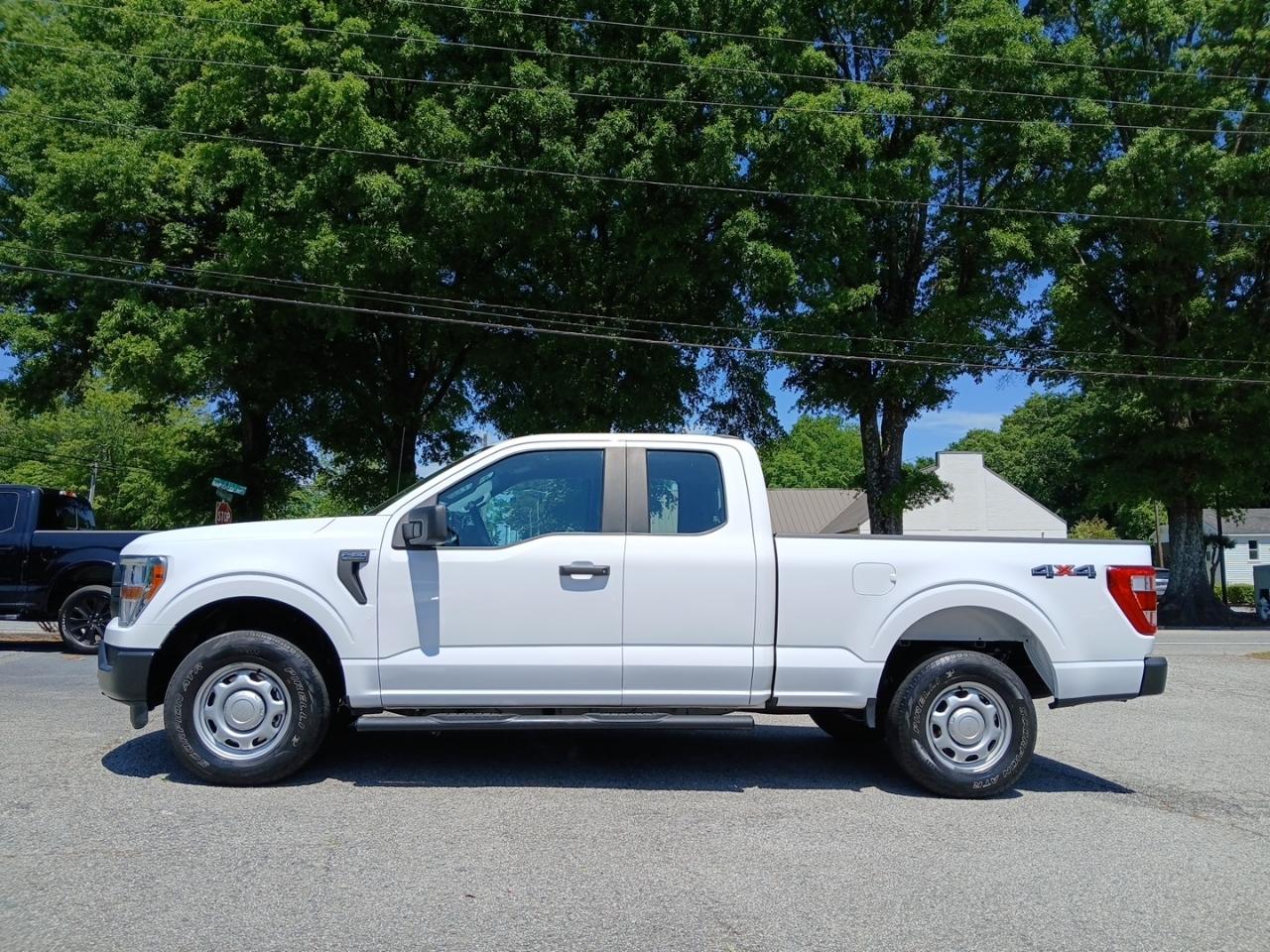 Ford F-150 4WD SuperCab 145" XL 2021