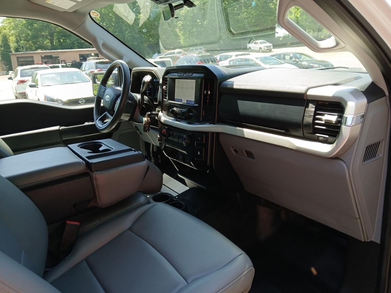 Ford F-150 4WD SuperCab 145" XL 2021