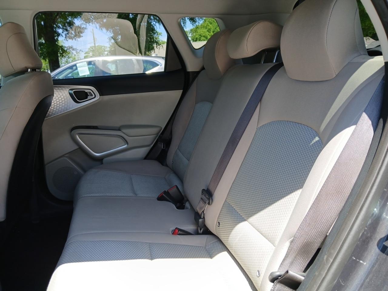 Kia Soul LX CVT 2022