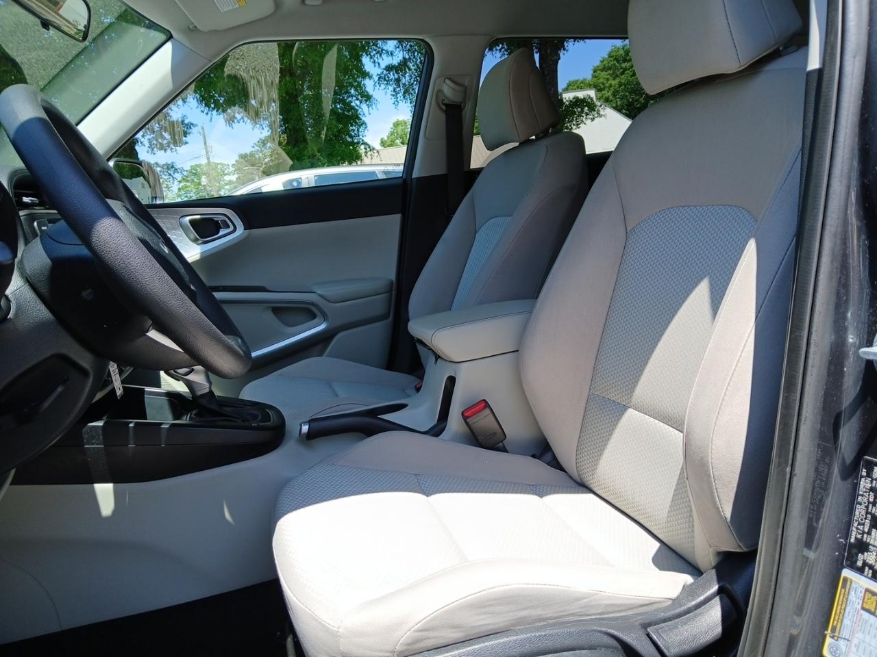 Kia Soul LX CVT 2022