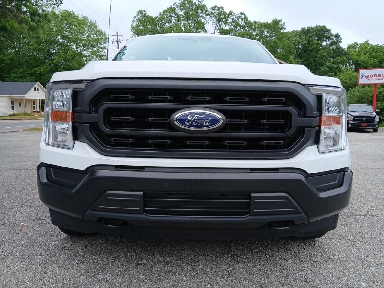 Ford F-150 4WD Reg Cab 122.5" XL 2022