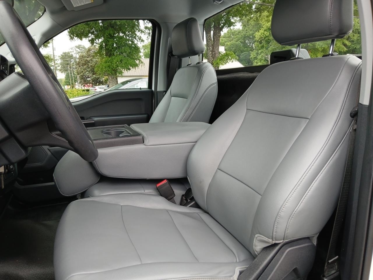 Ford F-150 4WD Reg Cab 122.5" XL 2022