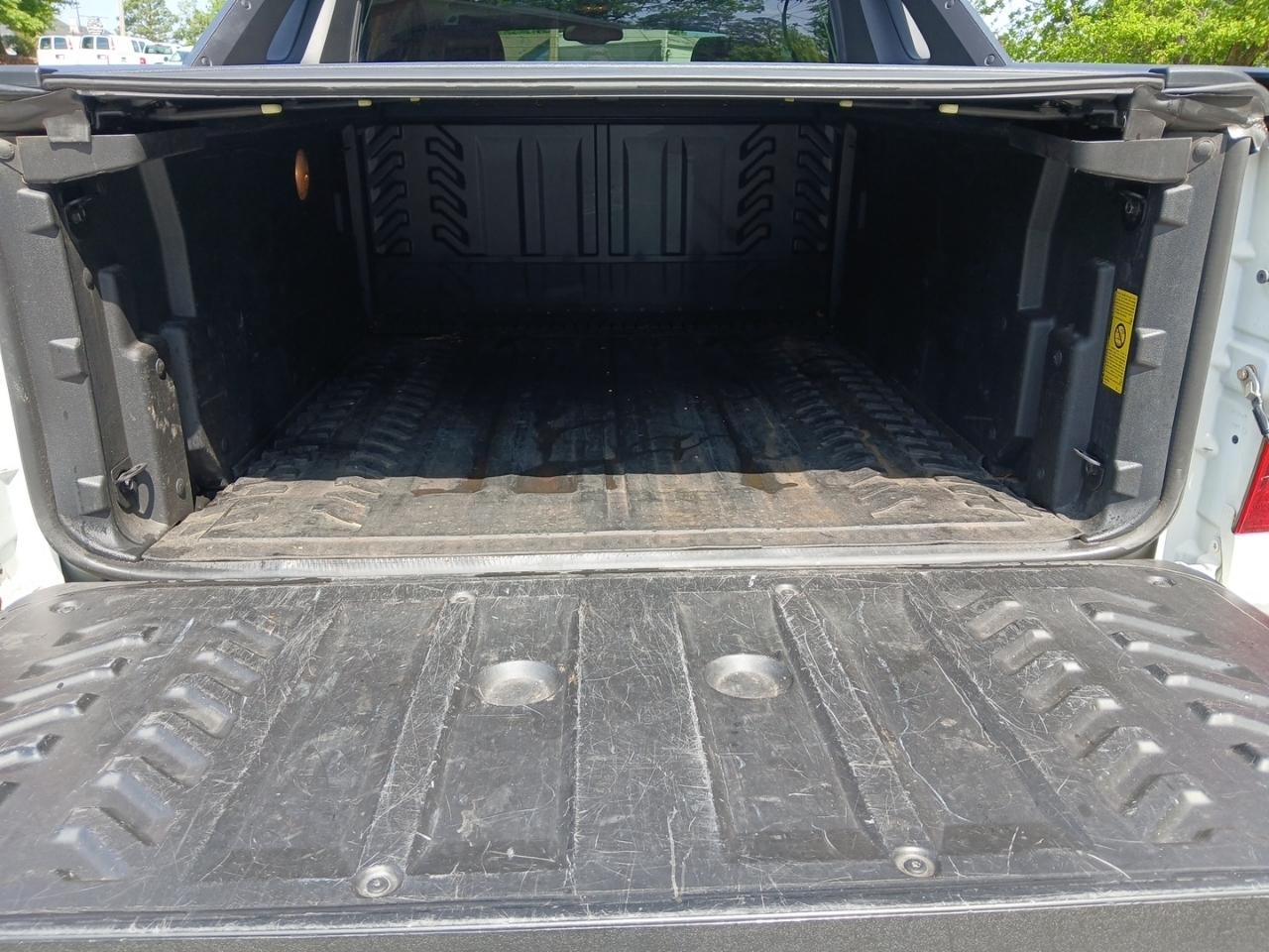 Chevrolet Avalanche LTZ 2WD 2012