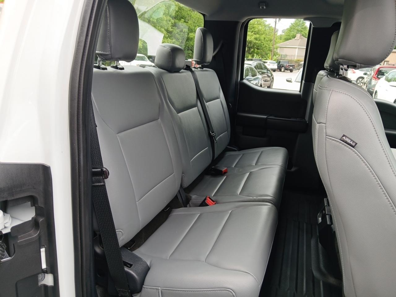 Ford F-150 4WD SuperCrew 145" XL 2021
