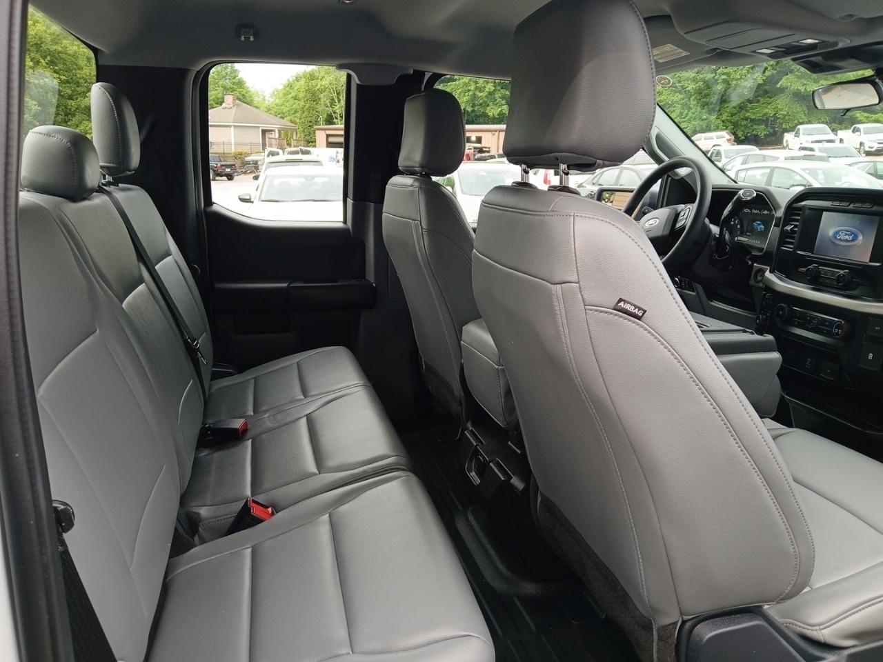 Ford F-150 4WD SuperCrew 145" XL 2021