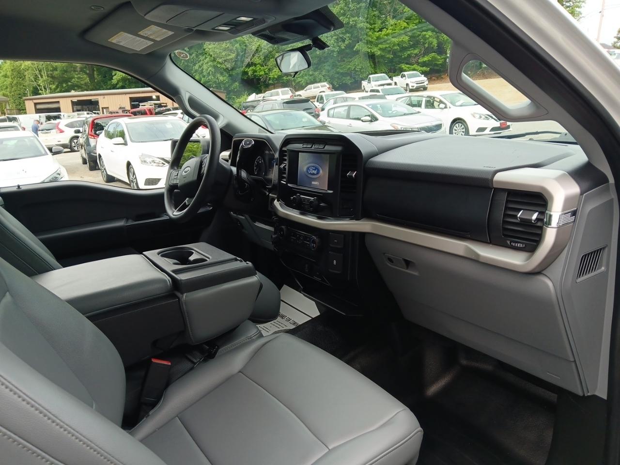 Ford F-150 4WD SuperCrew 145" XL 2021
