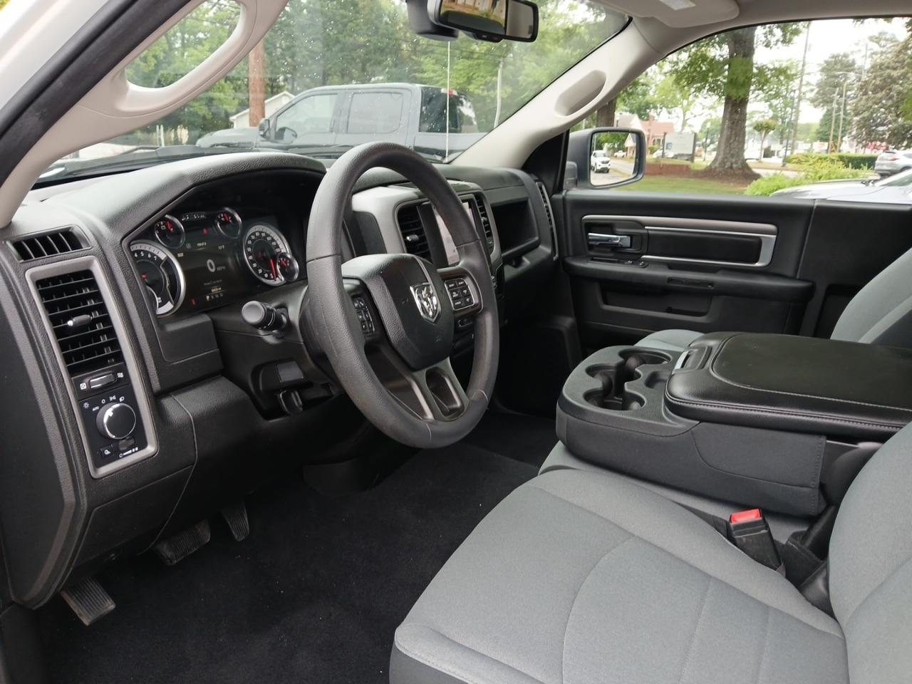 RAM 1500 Classic Tradesman Regular Cab LWB 2WD 2022