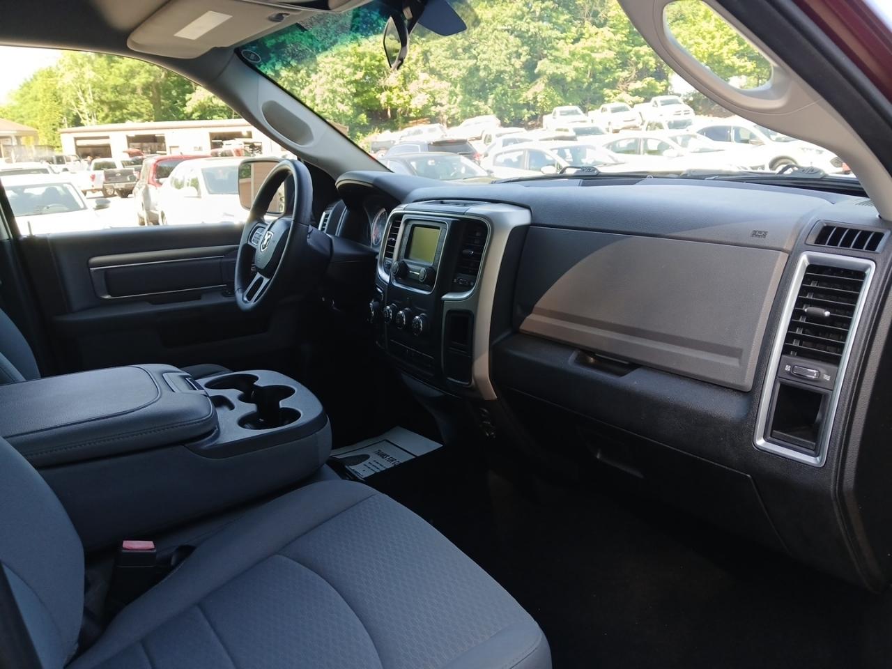 RAM 1500 Classic Tradesman Crew Cab LWB 4WD 2020