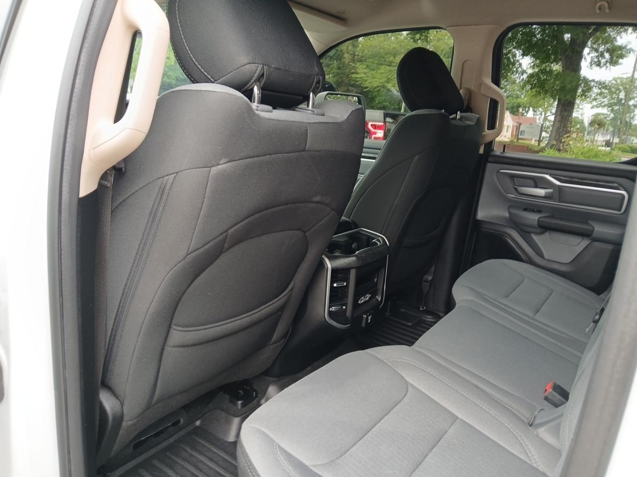 RAM 1500 Big Horn Quad Cab 2WD 2019