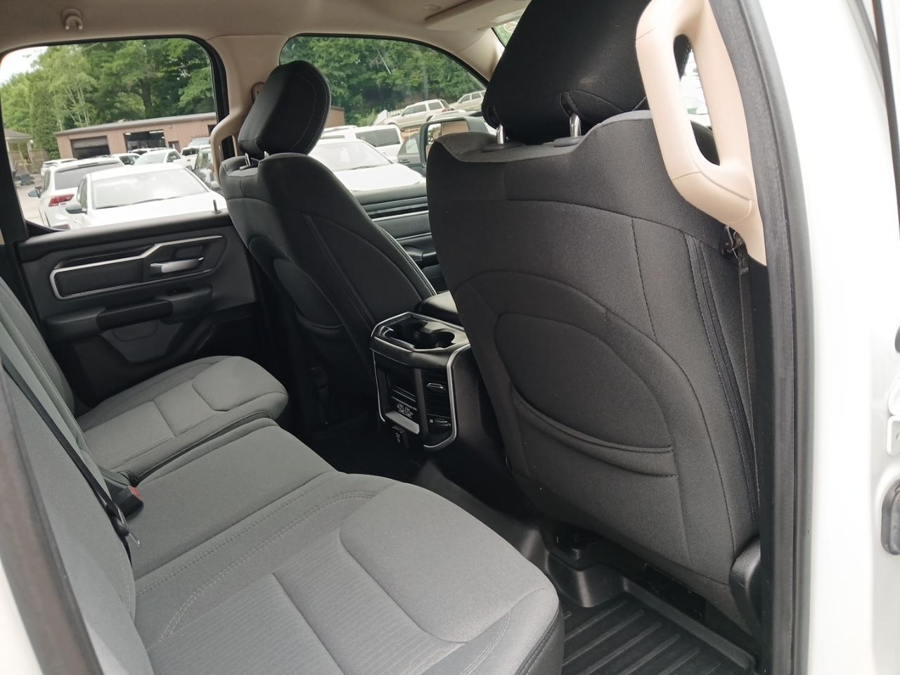 RAM 1500 Big Horn Quad Cab 2WD 2019