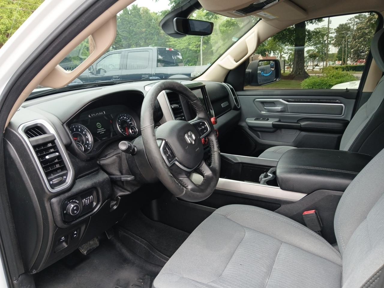 RAM 1500 Big Horn Quad Cab 2WD 2019