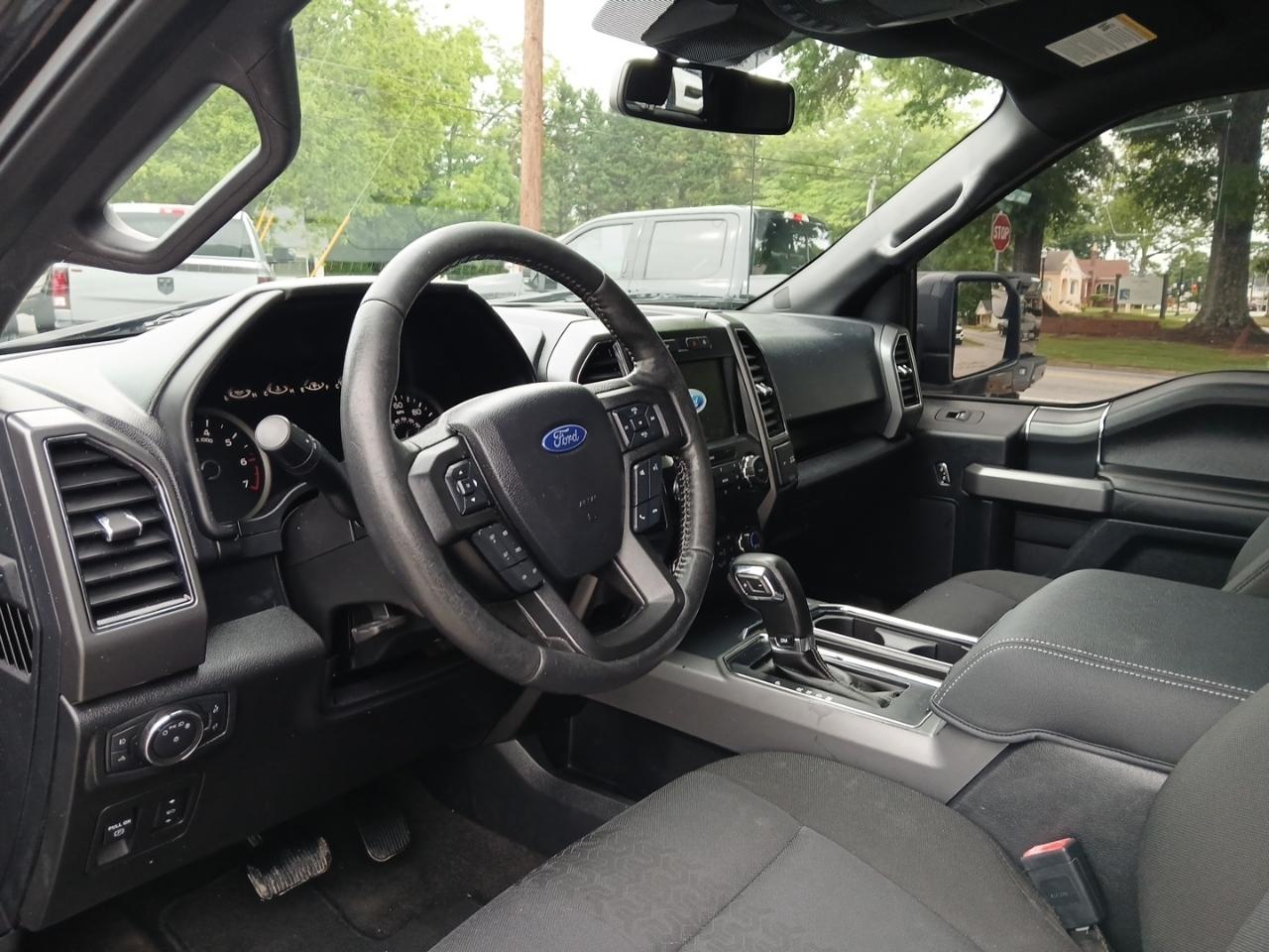 Ford F-150 King-Ranch SuperCrew 5.5-ft. 2WD 2020