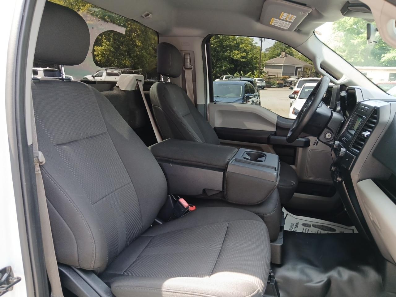 Ford F-150 2WD Reg Cab 141" XL 2019