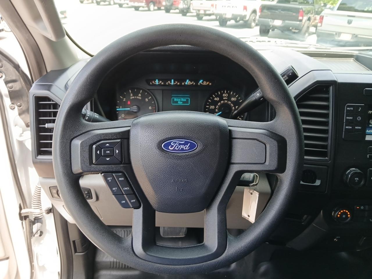 Ford F-150 2WD Reg Cab 141" XL 2019