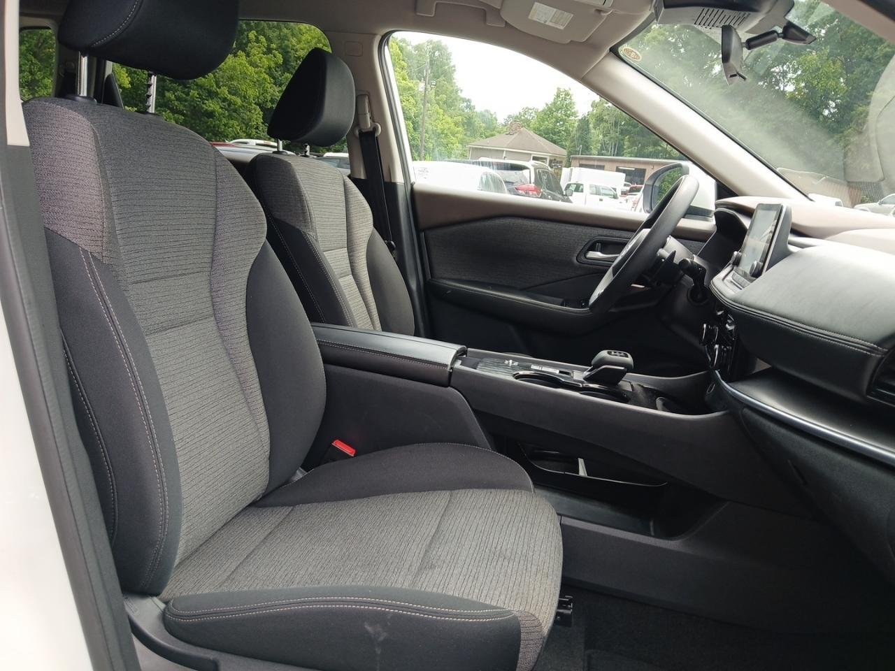 Nissan Rogue SV 2021