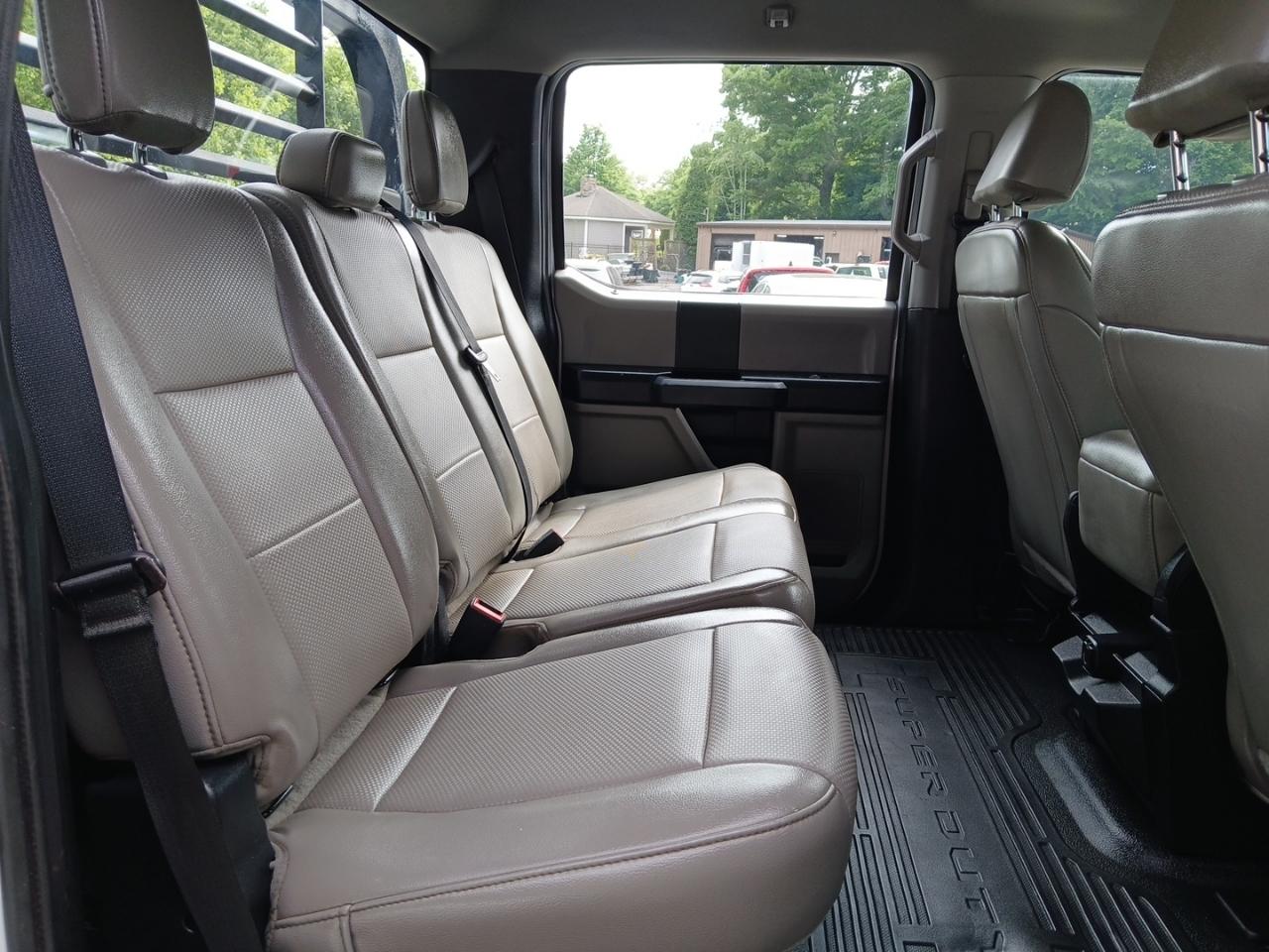 Ford F-450 SD Crew Cab DRW 4WD 2021