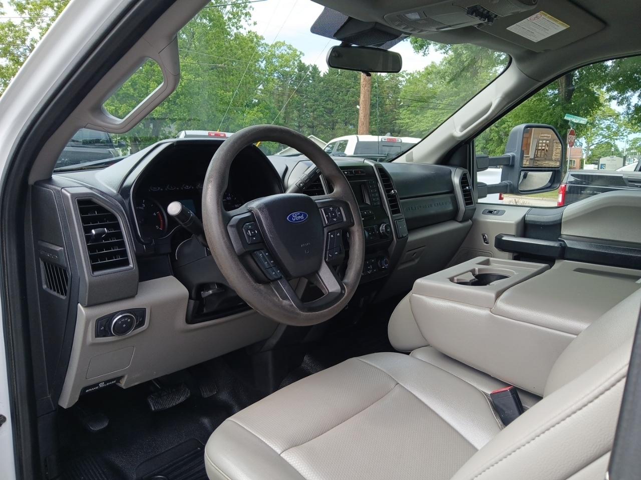 Ford F-450 SD Crew Cab DRW 4WD 2021