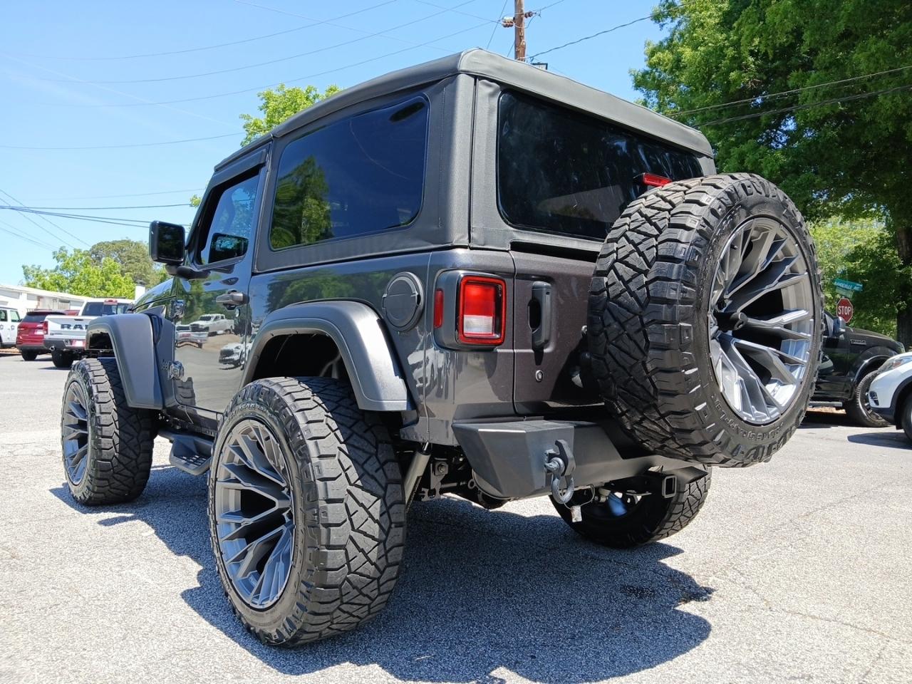 Jeep Wrangler Unlimited Sport 2023