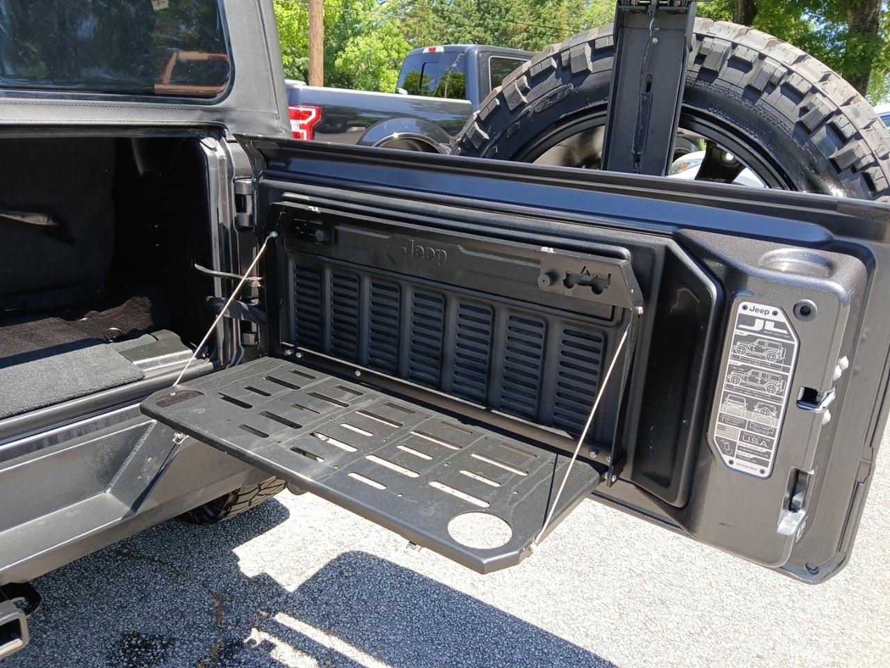 Jeep Wrangler Unlimited Sport 2023