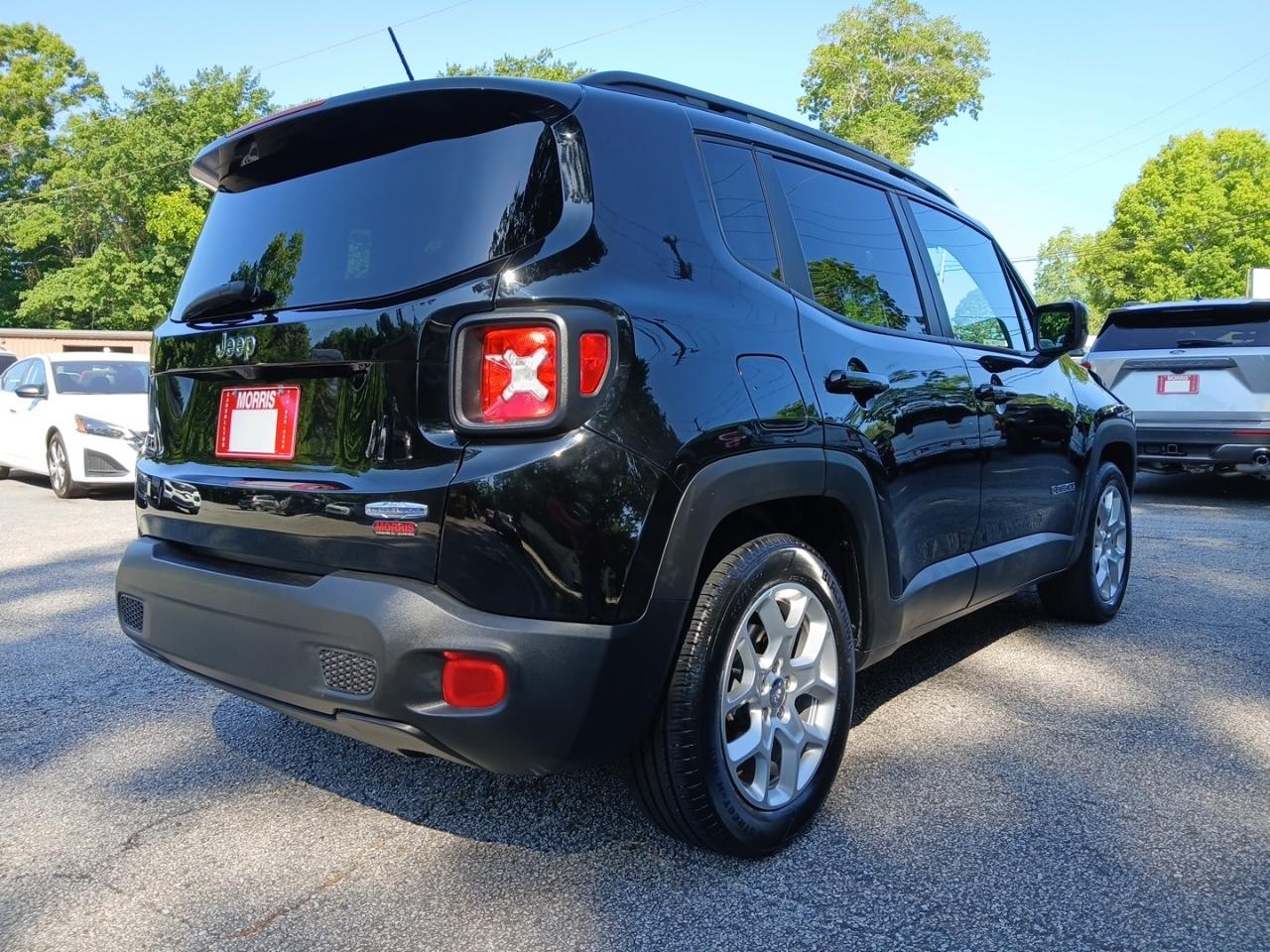 Jeep Renegade Latitude FWD 2017