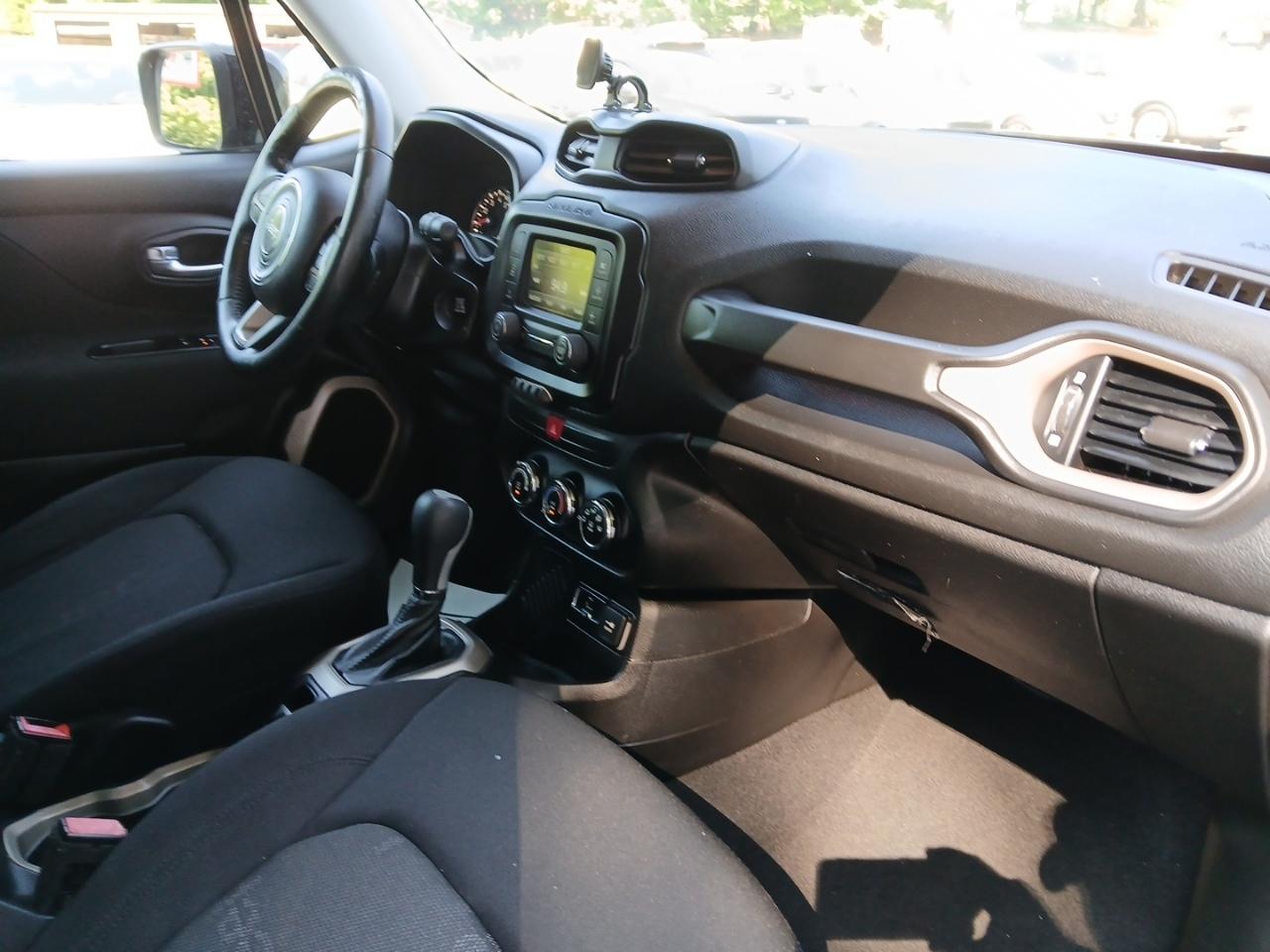 Jeep Renegade Latitude FWD 2017