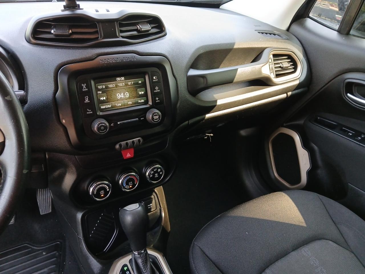 Jeep Renegade Latitude FWD 2017