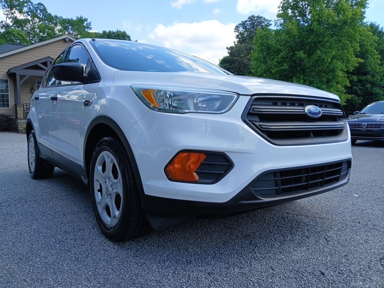 Ford Escape S FWD 2017