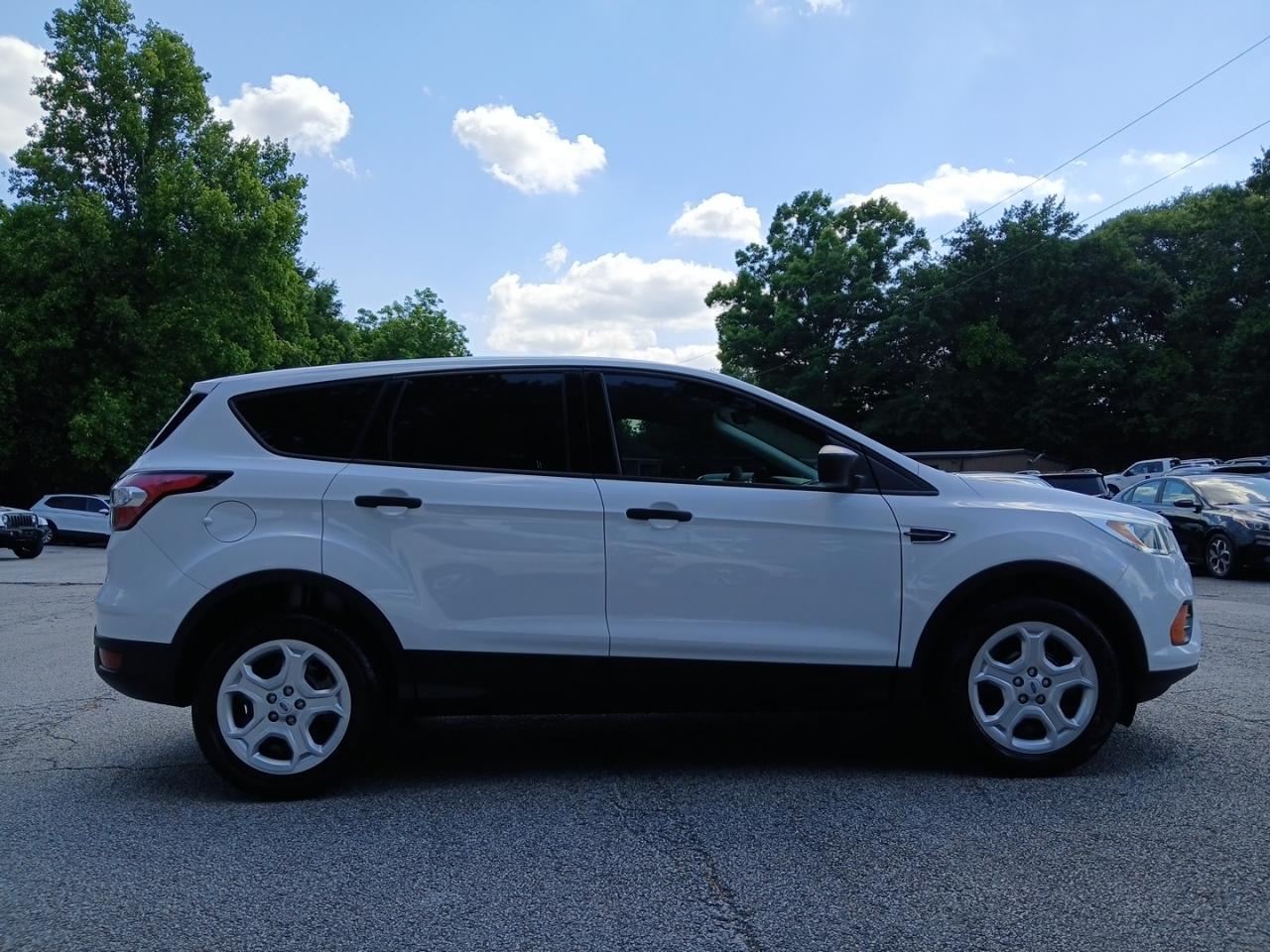 Ford Escape S FWD 2017