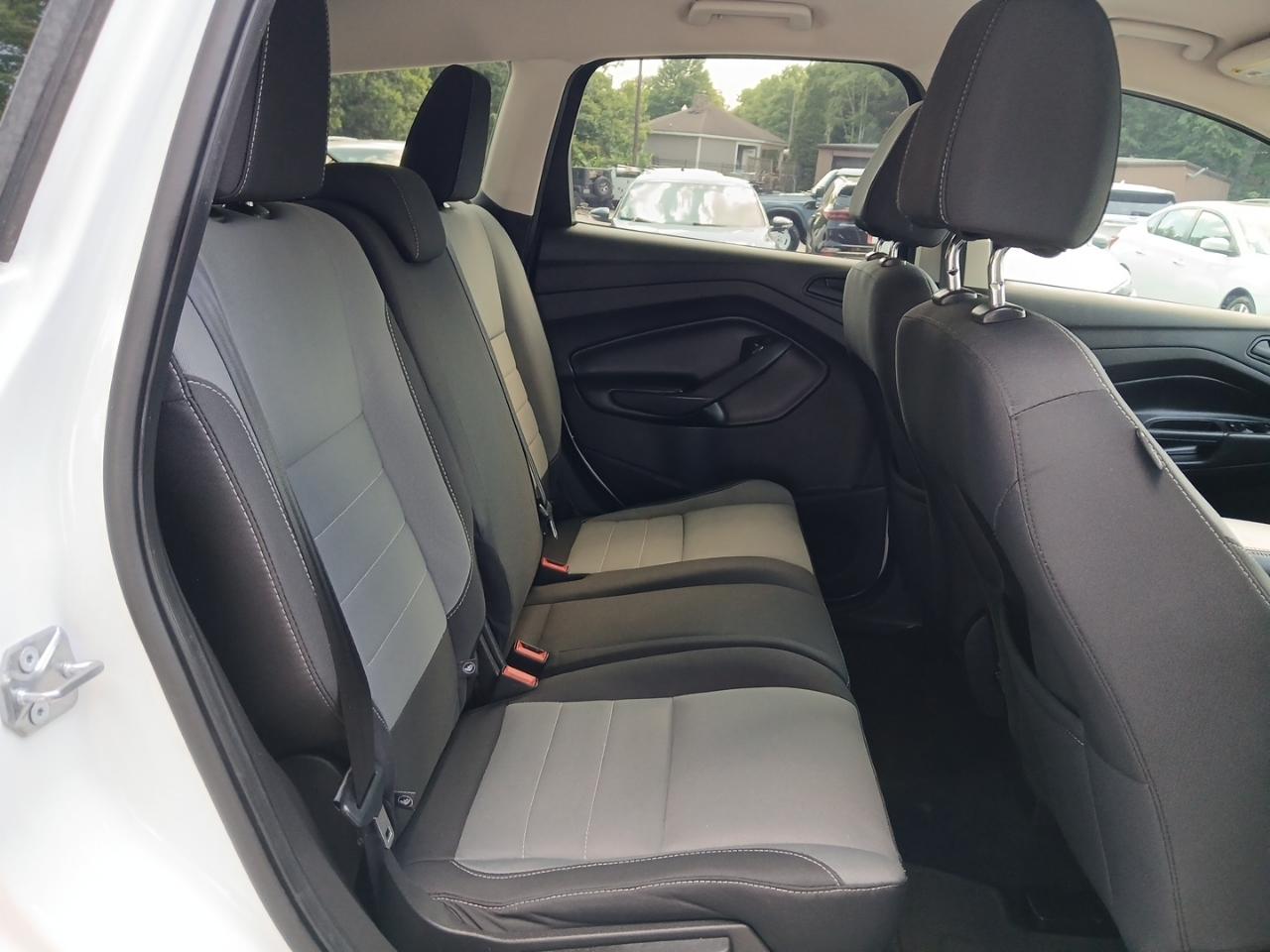 Ford Escape S FWD 2017