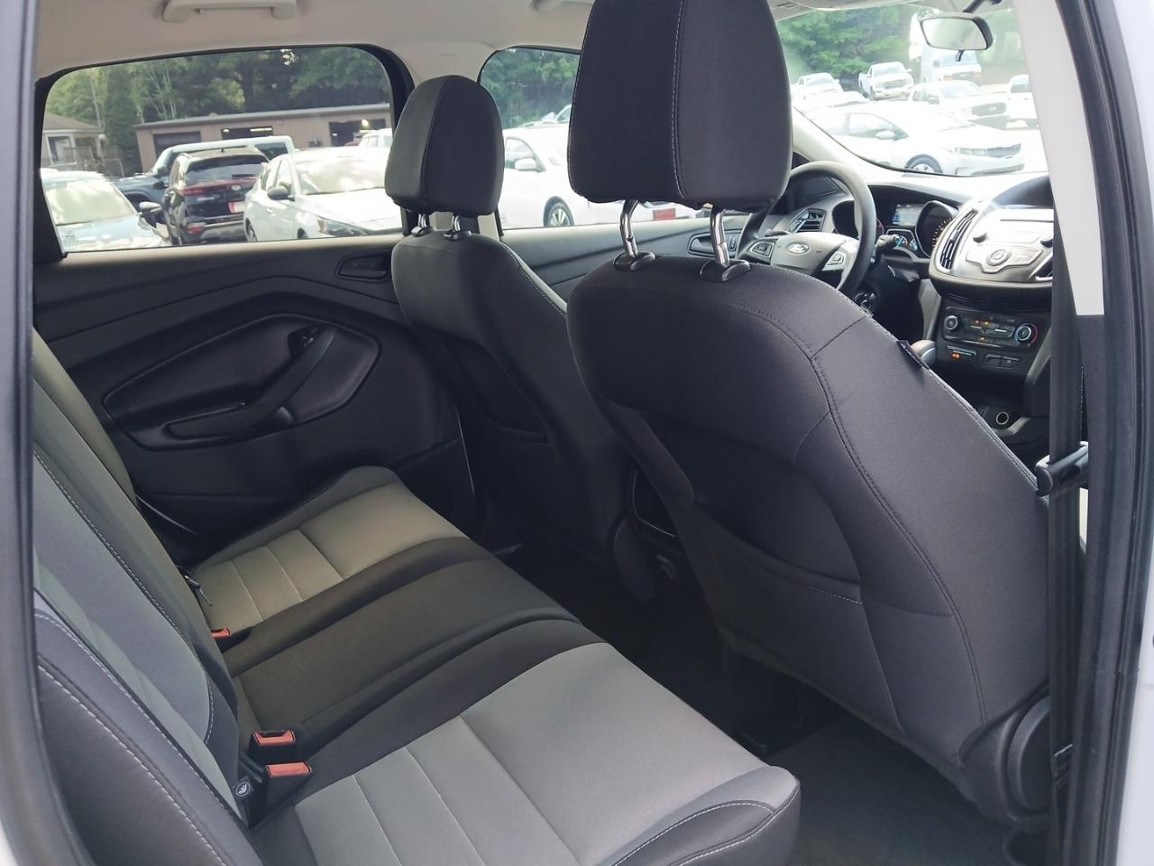 Ford Escape S FWD 2017