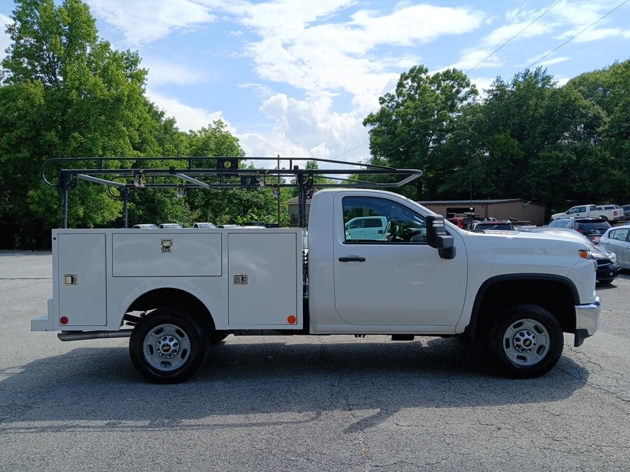 Chevrolet Silverado 2500HD 2WD Reg Cab 133.6" Work Truck 2022