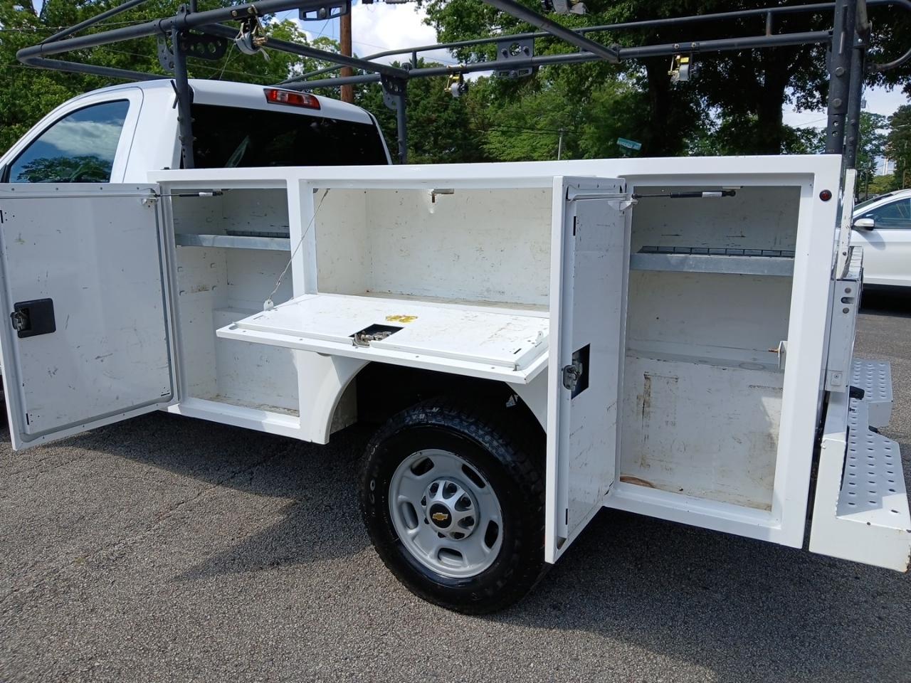 Chevrolet Silverado 2500HD 2WD Reg Cab 133.6" Work Truck 2022