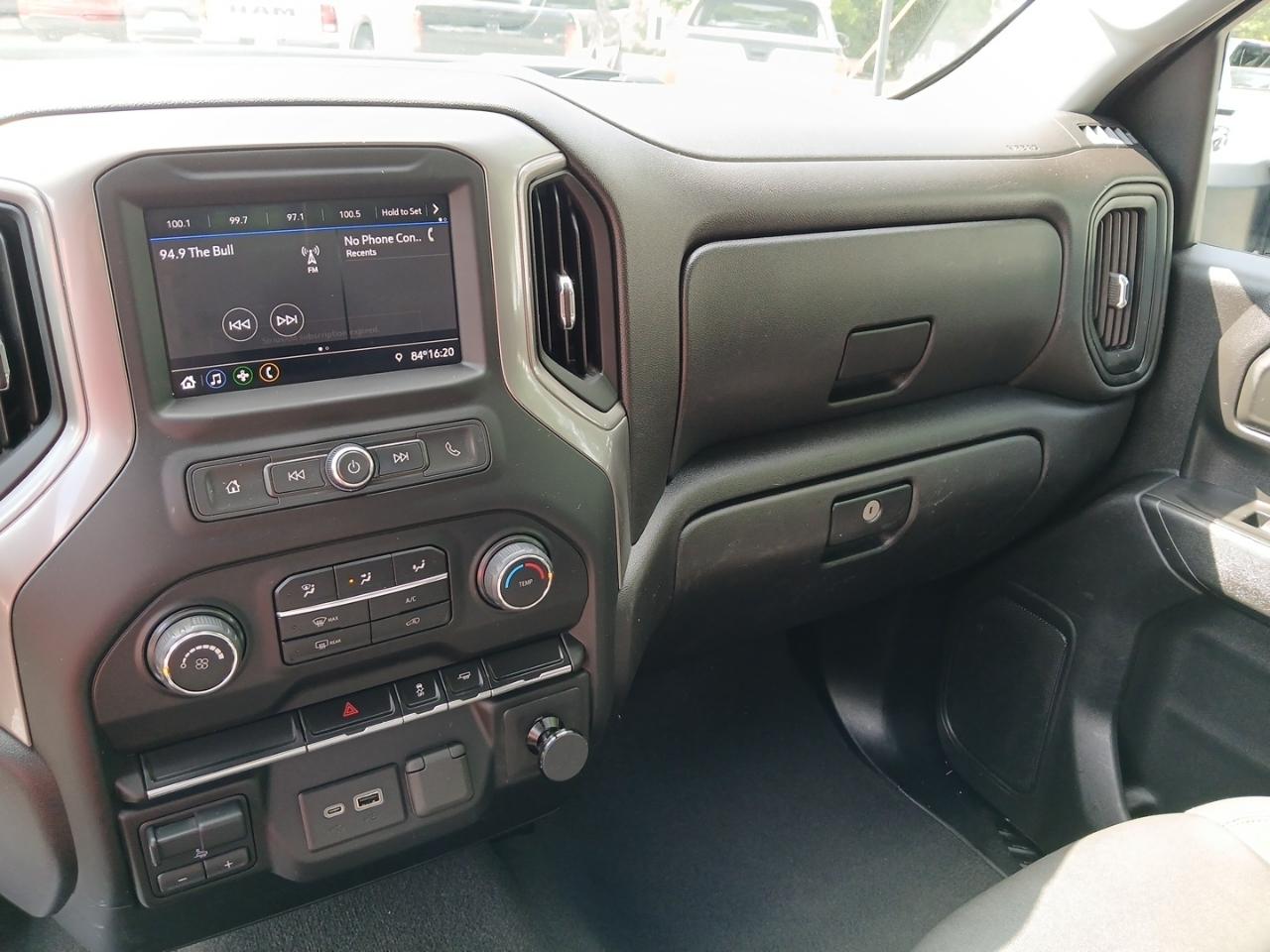 Chevrolet Silverado 2500HD 2WD Reg Cab 133.6" Work Truck 2022