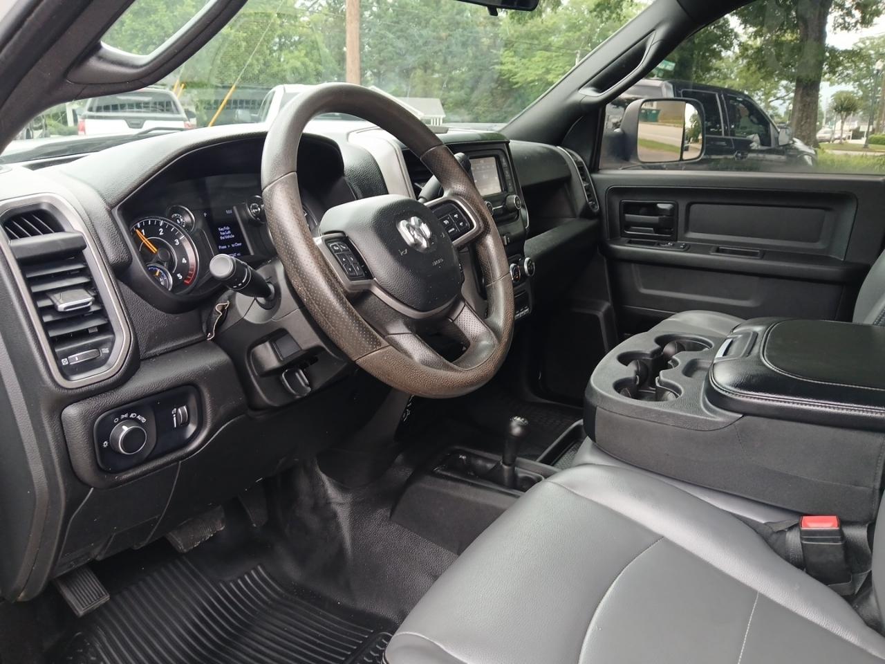 RAM 3500 Crew Cab 4WD DRW 2022