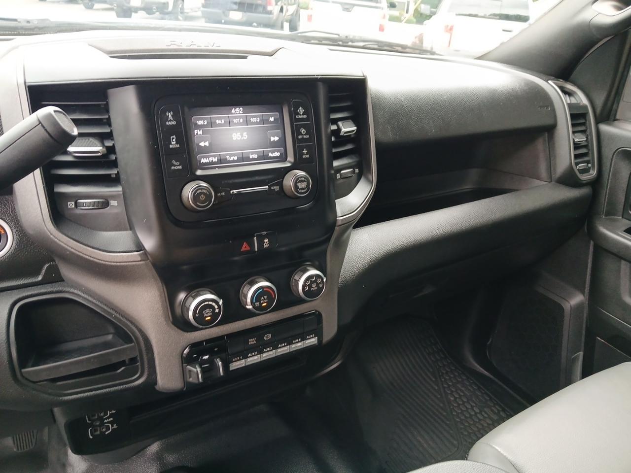 RAM 3500 Crew Cab 4WD DRW 2022