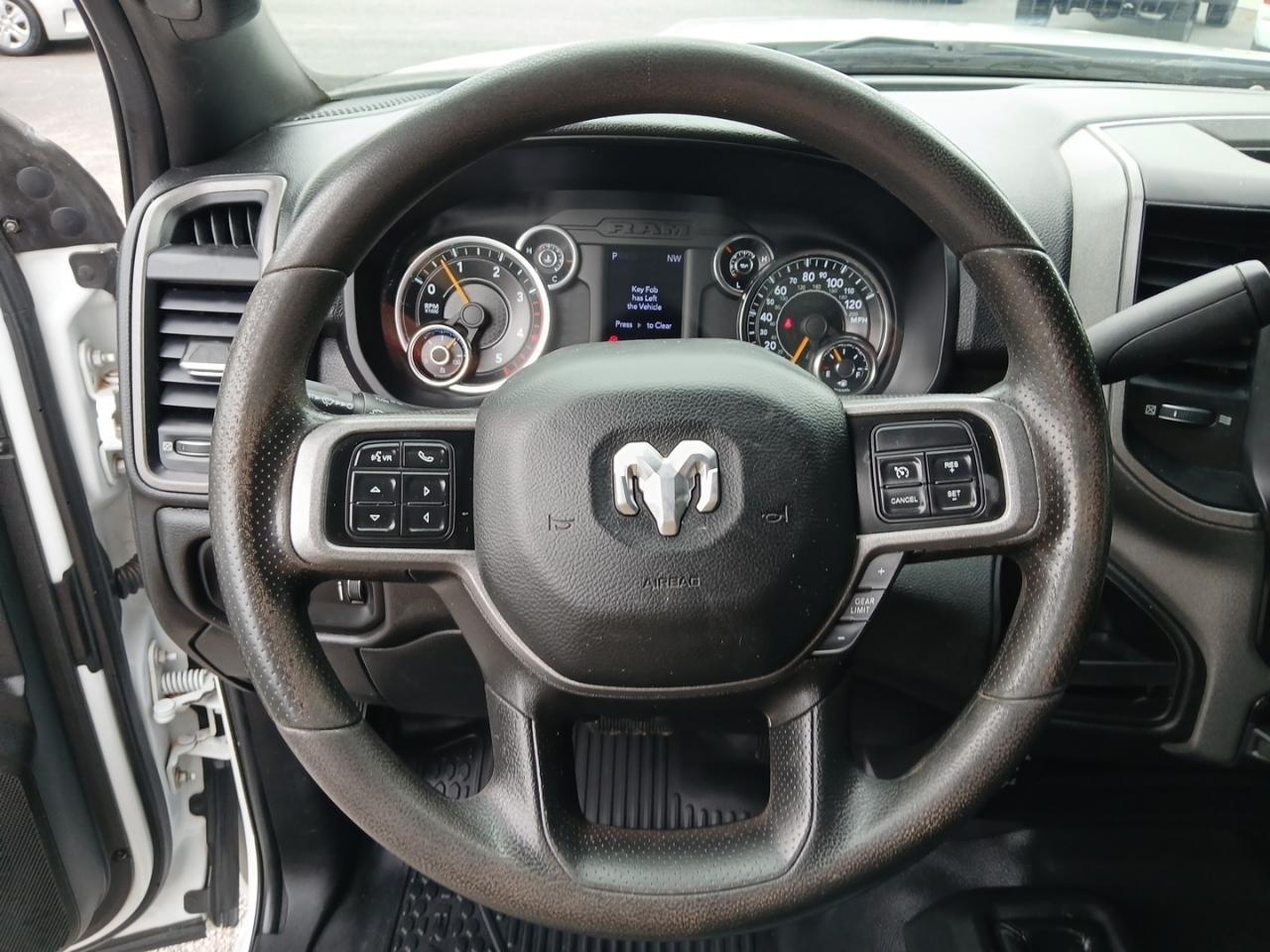 RAM 3500 Crew Cab 4WD DRW 2022