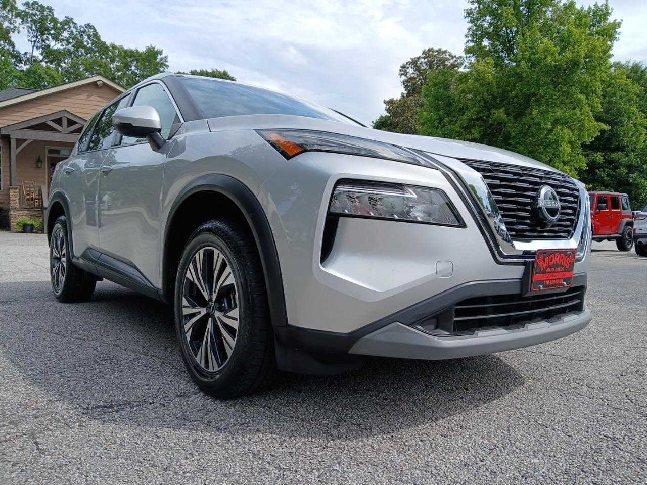Nissan Rogue SV 2022