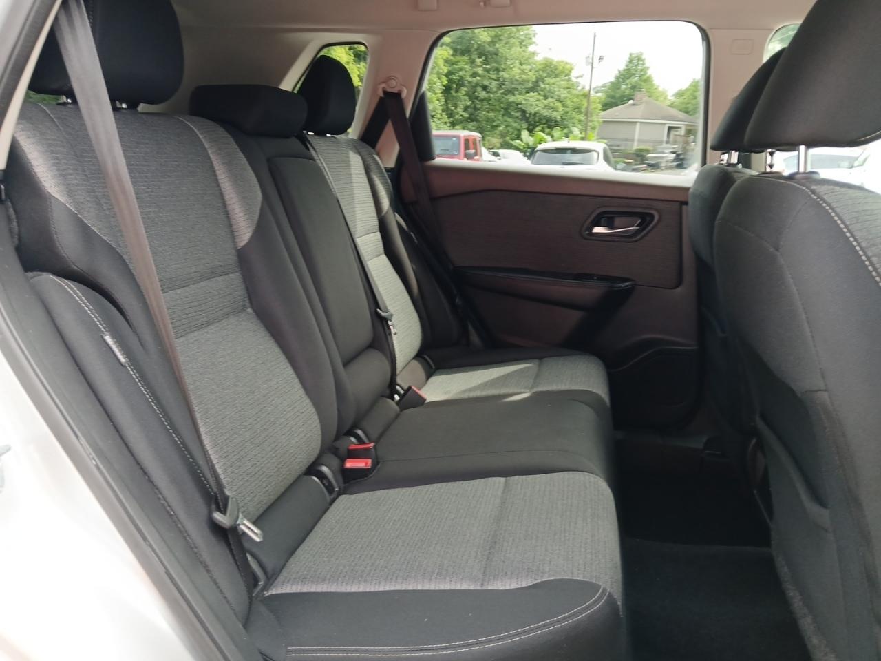 Nissan Rogue SV 2022