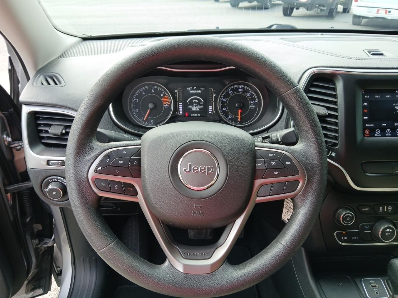 Jeep Cherokee Latitude FWD 2019