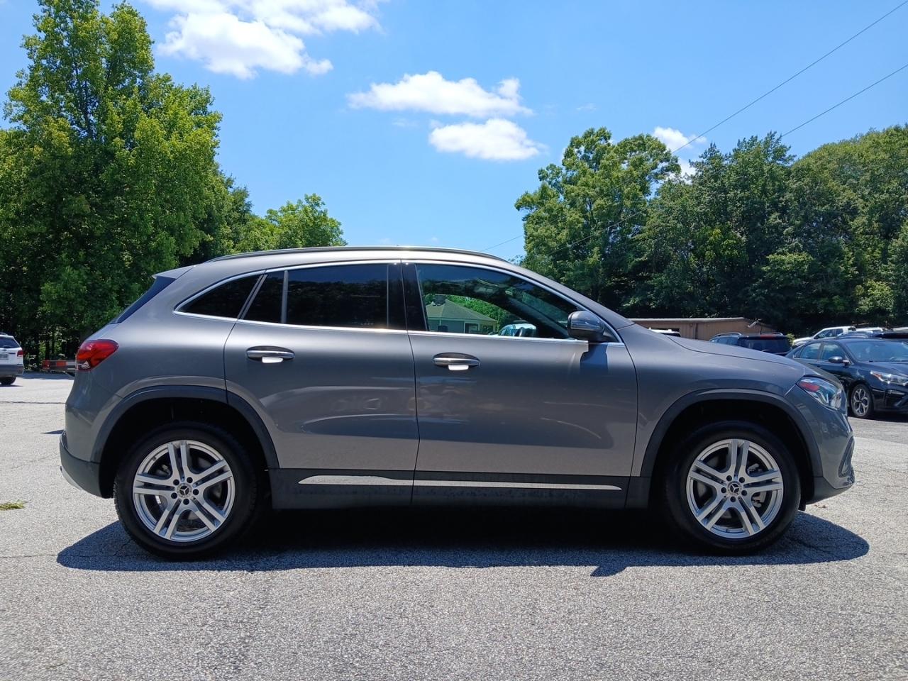 Mercedes-Benz GLA-Class GLA250 2023