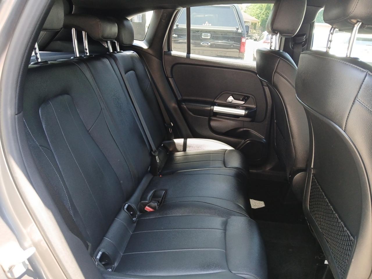 Mercedes-Benz GLA-Class GLA250 2023
