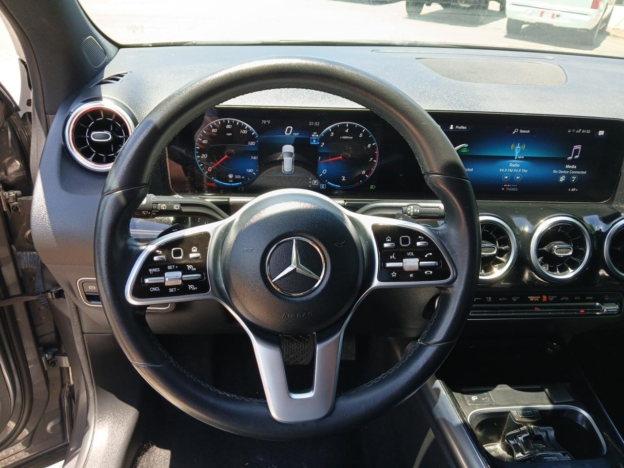 Mercedes-Benz GLA-Class GLA250 2023