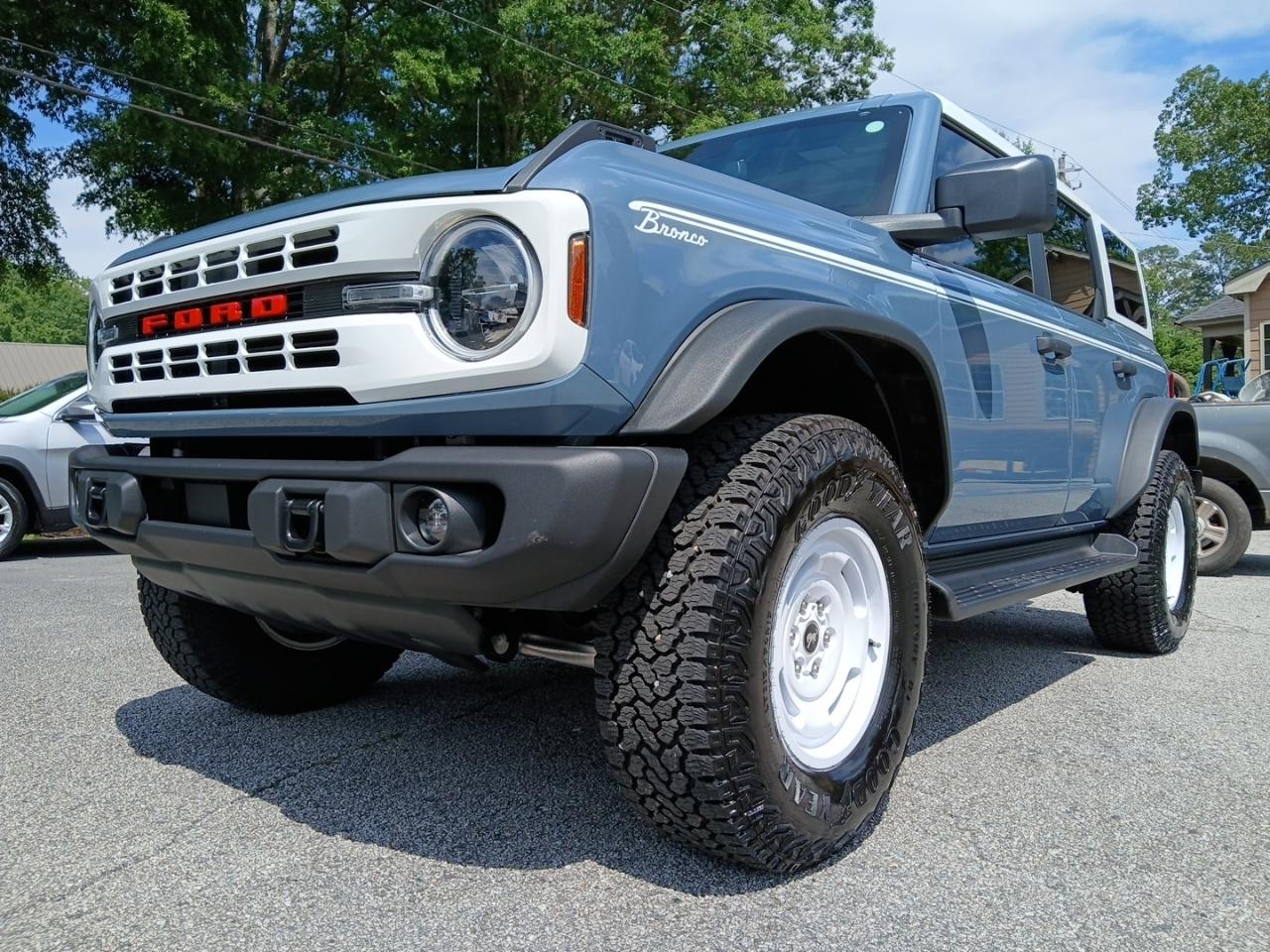 Ford Bronco Heritage Edition 4-Door 2025
