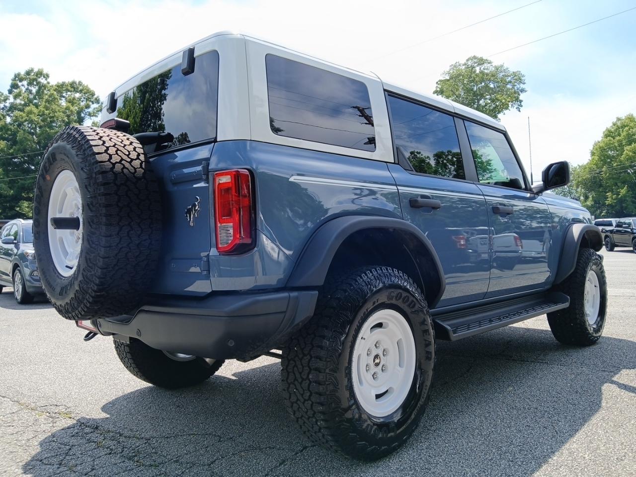 Ford Bronco Heritage Edition 4-Door 2025
