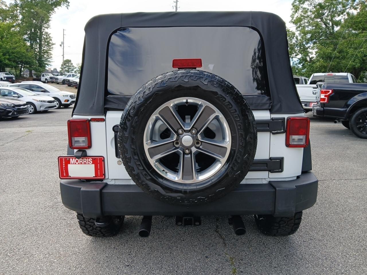 Jeep Wrangler Unlimited Sport 4WD 2017