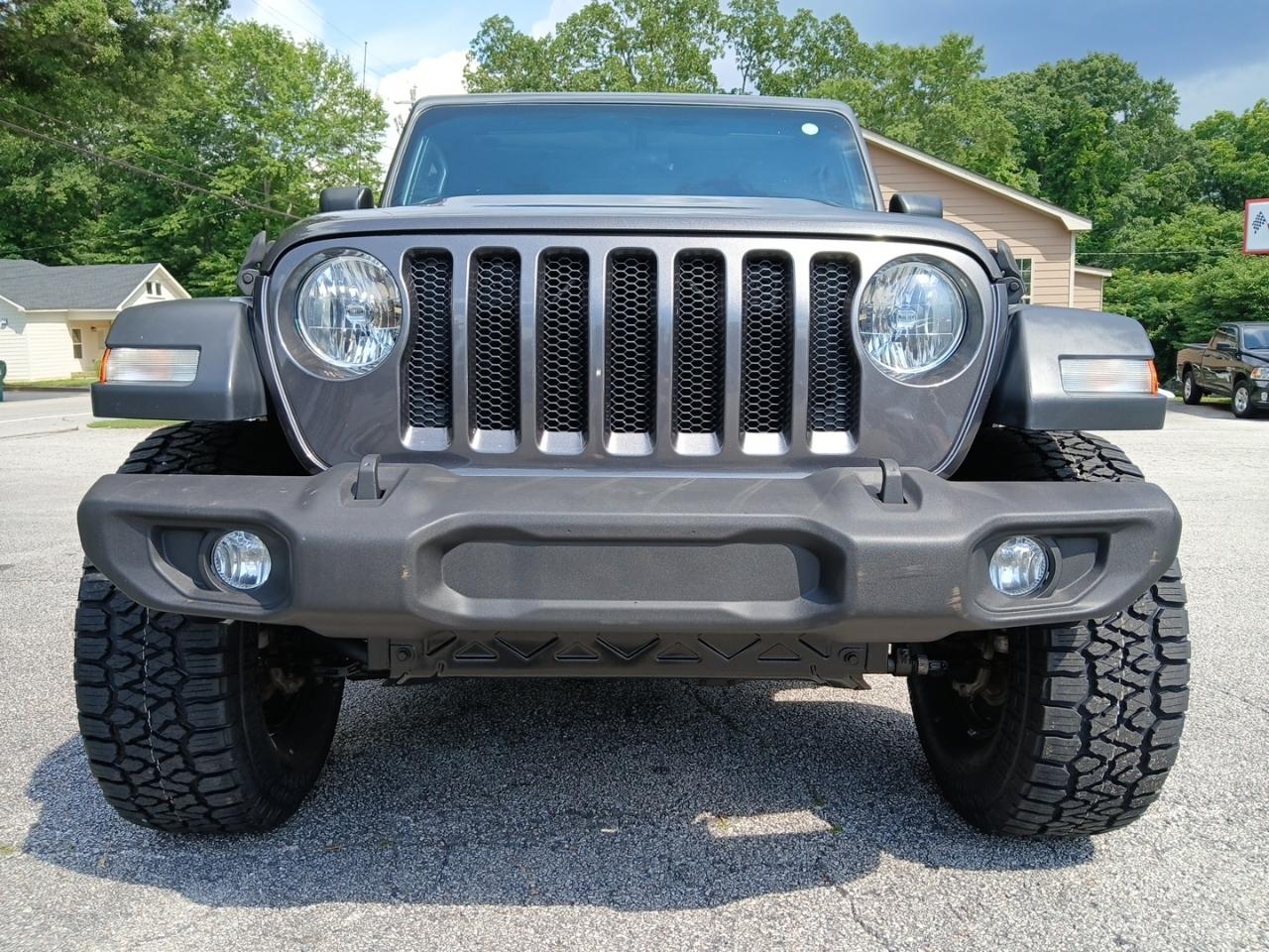 Jeep Wrangler Unlimited Sport 2018