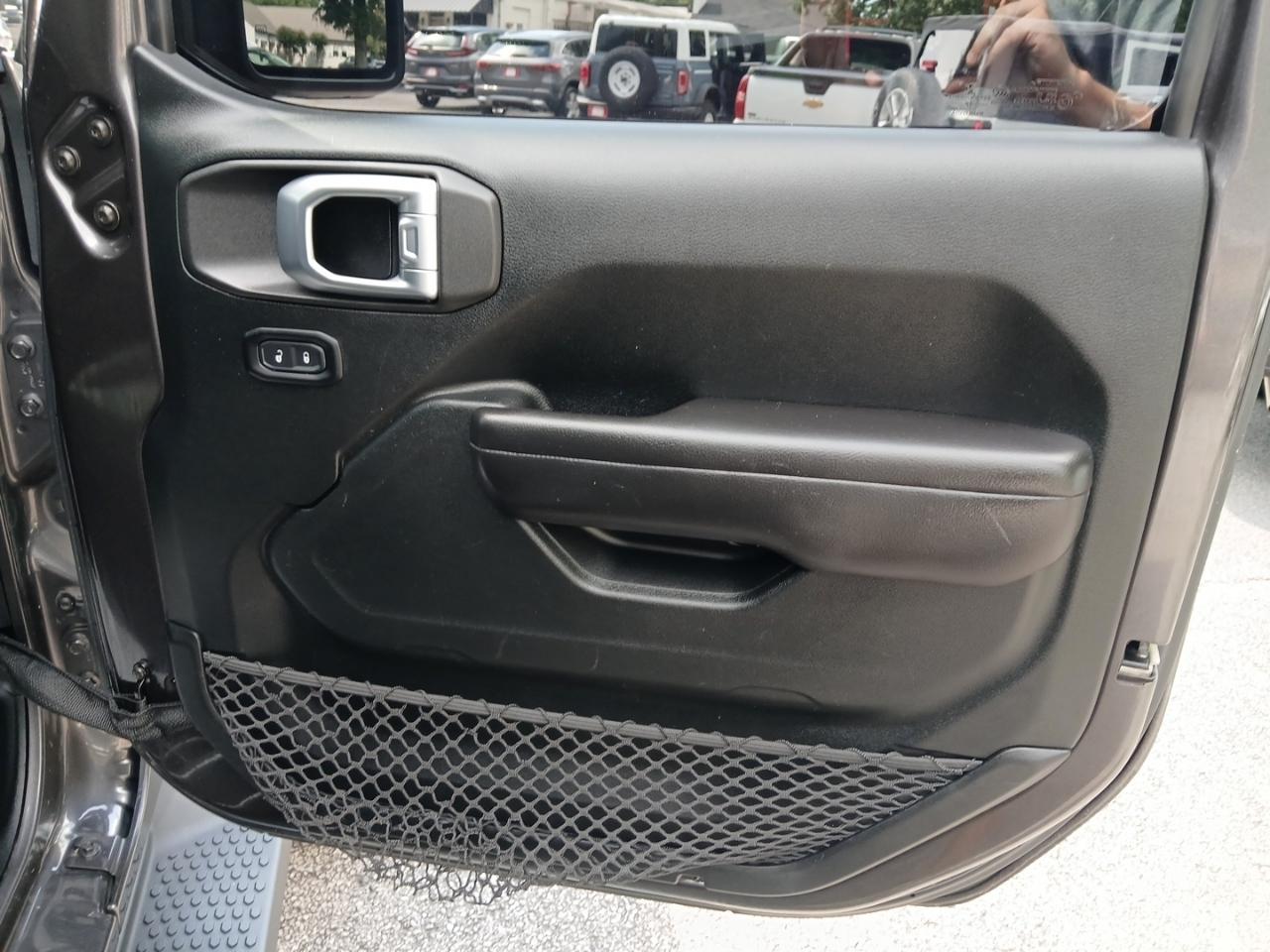 Jeep Wrangler Unlimited Sport 2018