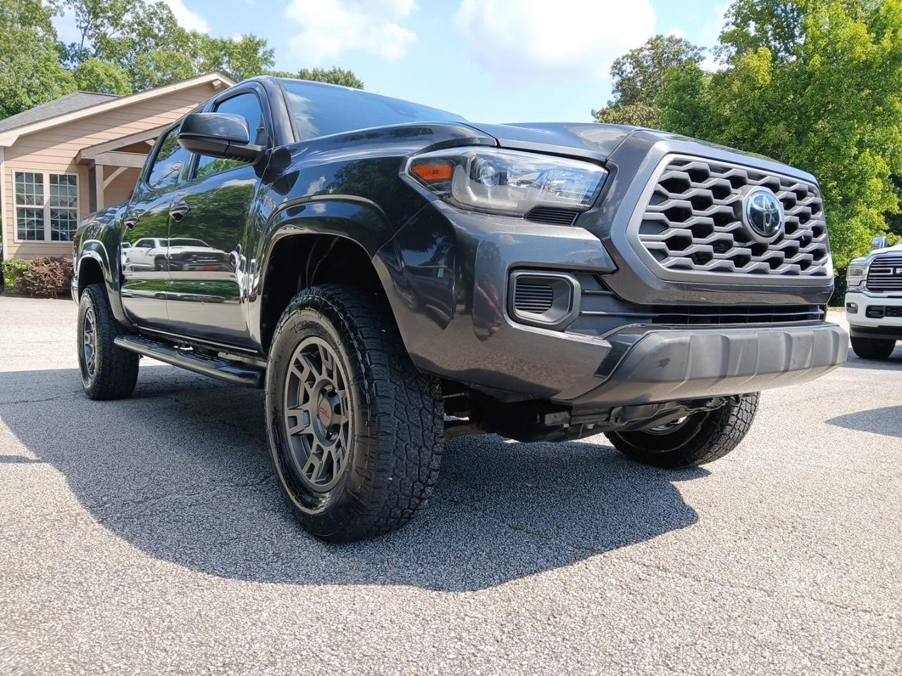 Toyota Tacoma 4WD Double V6 AT (Natl) 2020