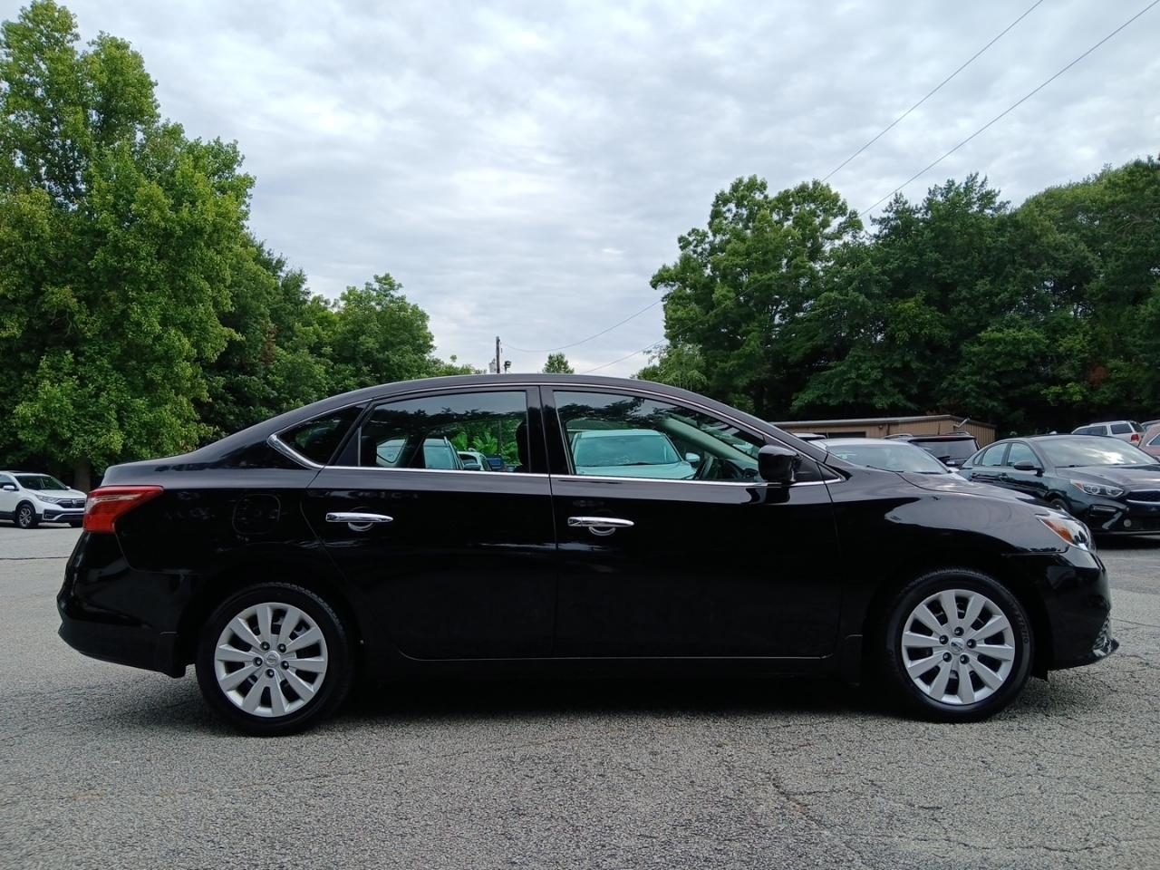 Nissan Sentra S CVT 2019